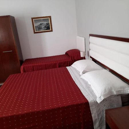 Siracusa Breakfast & Rooms Συρακούσες Εξωτερικό φωτογραφία