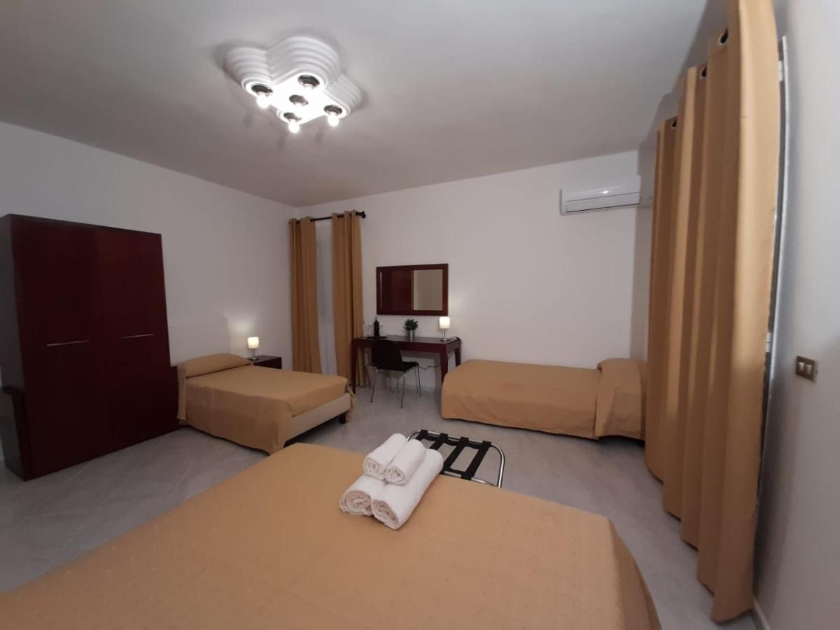 Siracusa Breakfast & Rooms Συρακούσες Εξωτερικό φωτογραφία